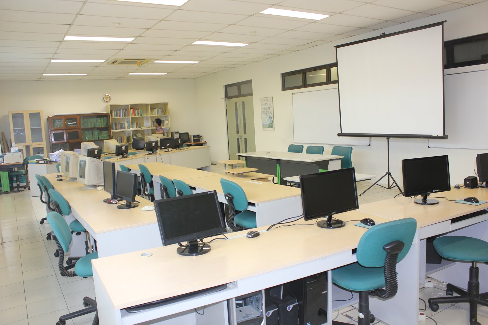 Lab Komputer