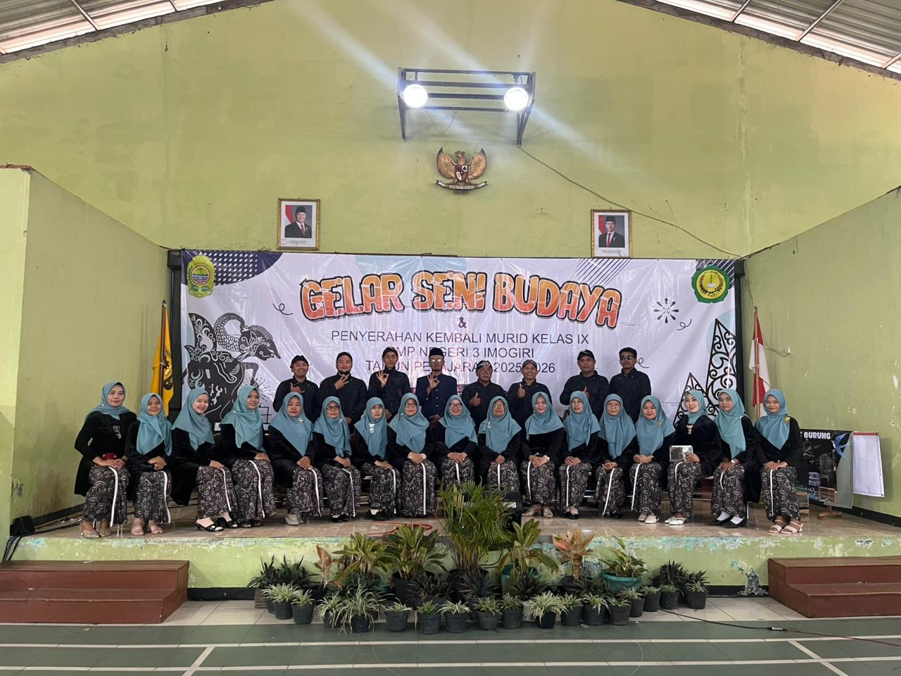 Guru dan Staf Karyawan SMPN 3 Imogiri tahun ajaran 2025-2026